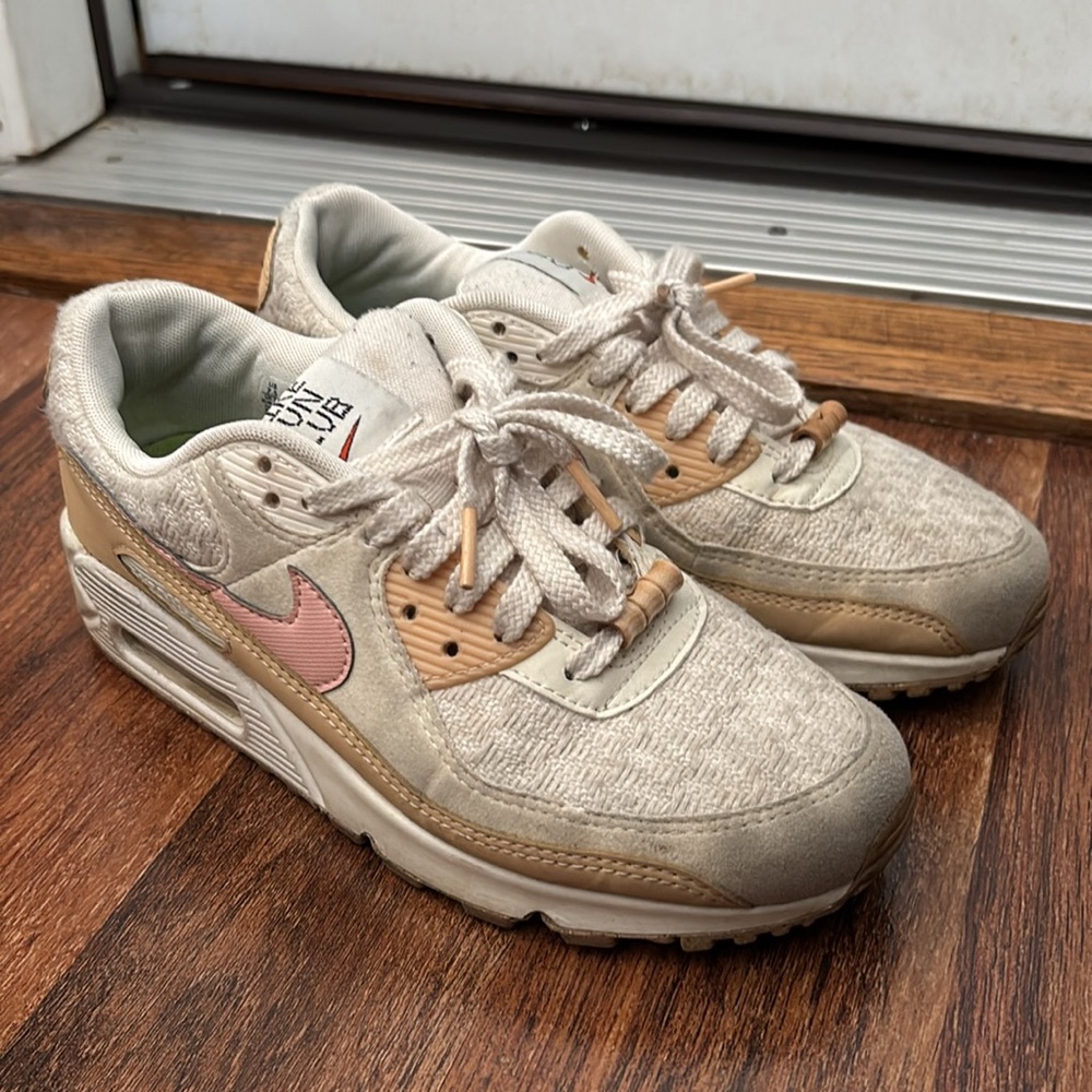 Nike Air Max 90 SE Women's Sneakers 7.5 Sun club sail - Picture 9 of 16